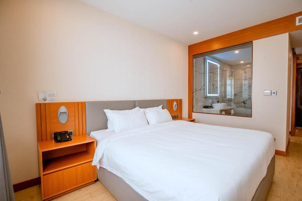 Bella Vita Hotel Long Hai Dış mekan fotoğraf